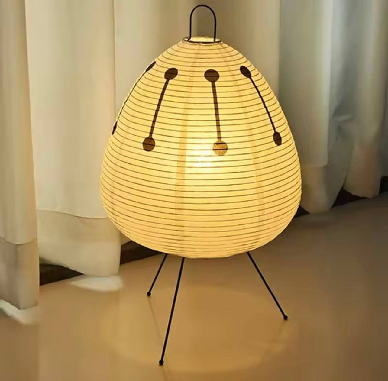 Lampe en Papier Japonaise – Style Zen et Lumière Douce