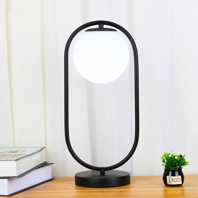 Lampe de chevet boule en verre et métal doré