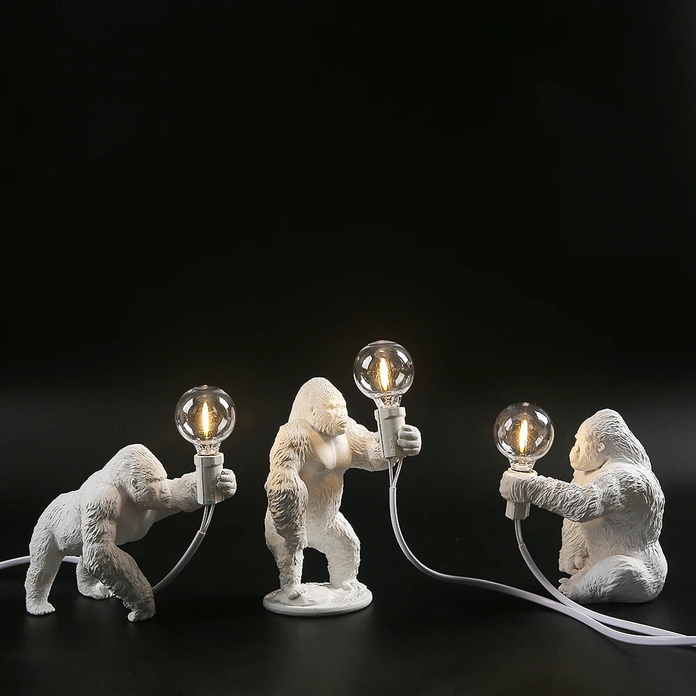 Lampe Gorille en Résine – Luminaire Déco Original
