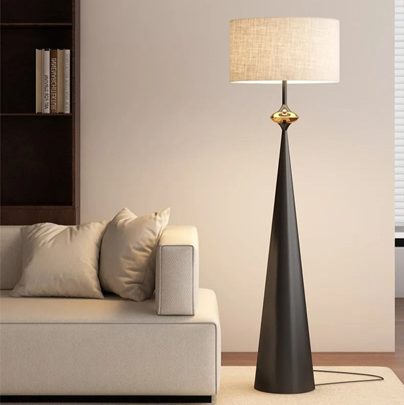 Lampadaire Design en Bois Massif – Pied de Lampe Salon