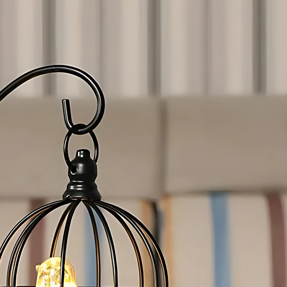 Lampe Cage à Oiseau en Métal Noir – Fonctionne sur Piles