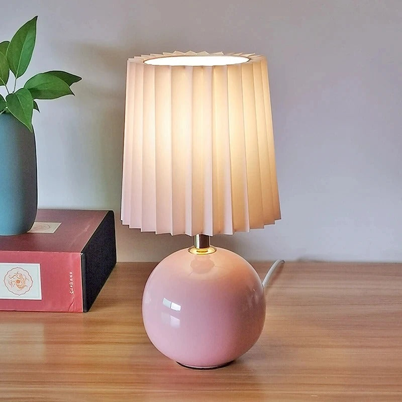 Lampe de chevet céramique avec abat-jour plissé – Blanc