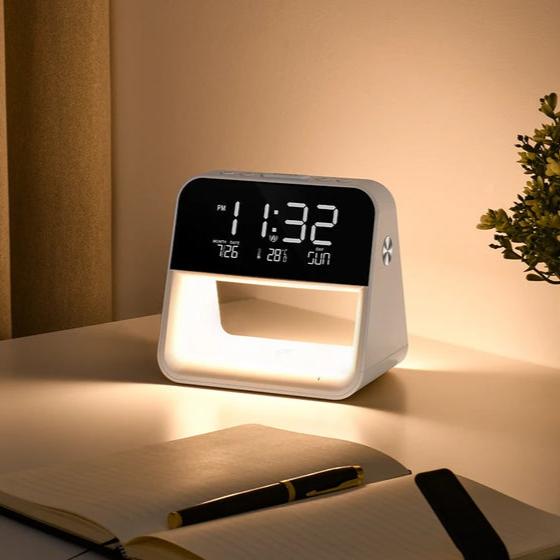 Lampe de Chevet Connectée avec Réveil et Chargeur à Induction