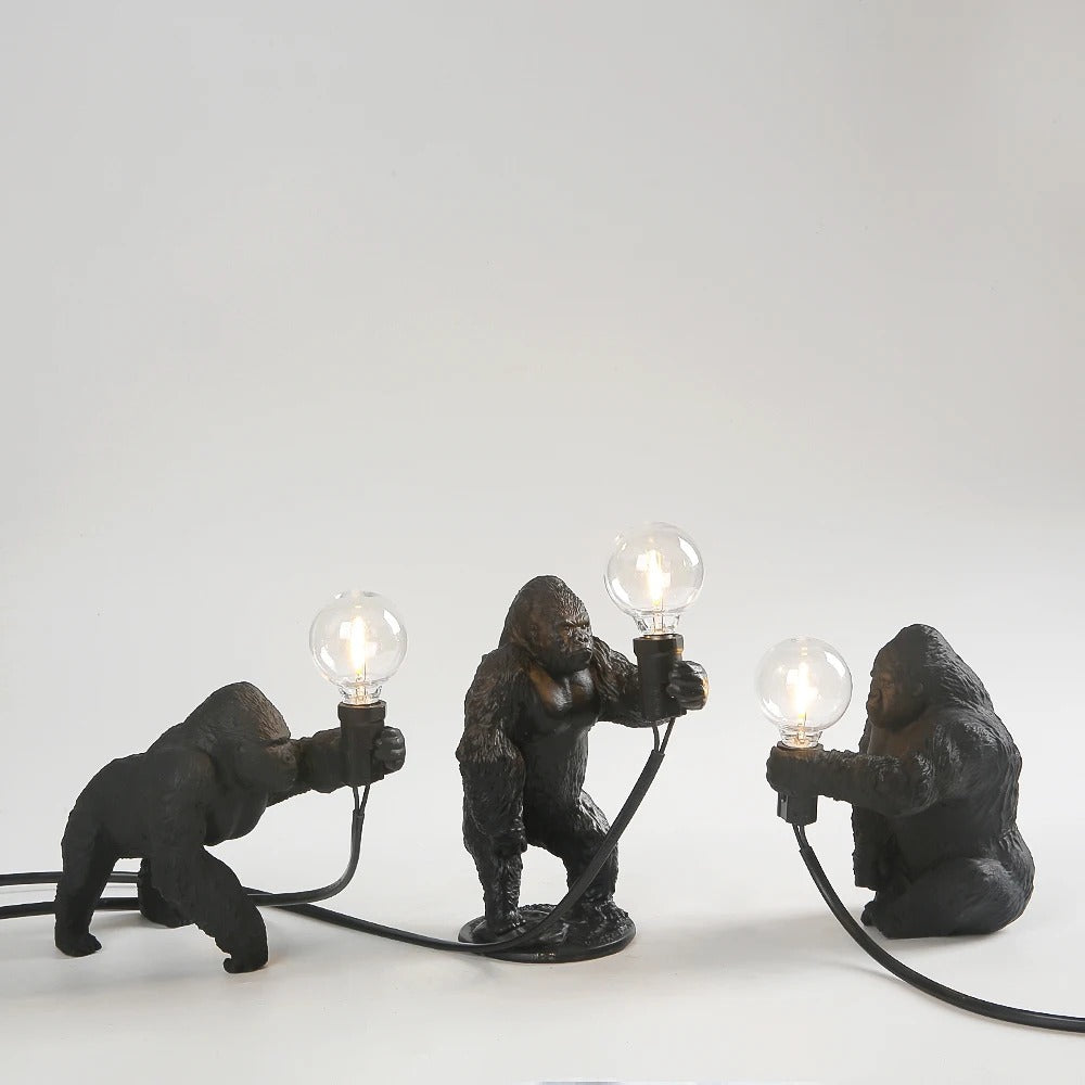 Lampe Gorille en Résine – Luminaire Déco Original