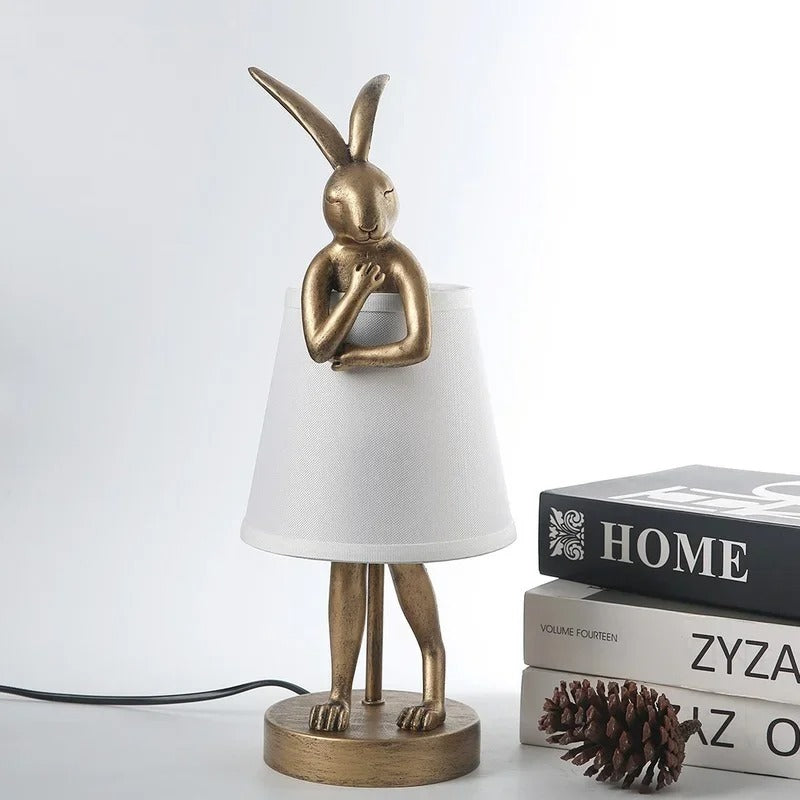 Lampe de chevet lapin en résine dorée avec abat-jour