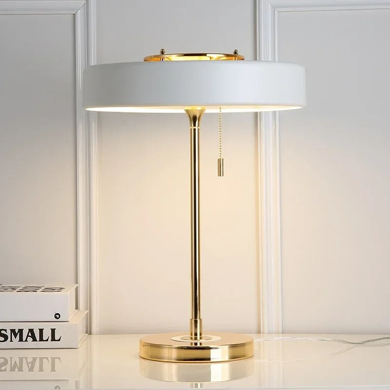 Lampe de Chevet Nordique Métal Noir et Doré