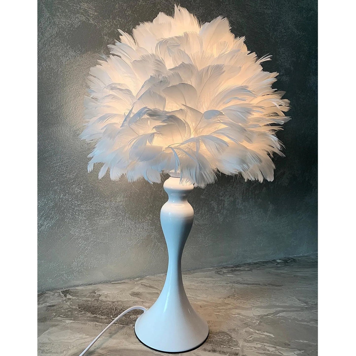 Lampe de chevet à plumes – Ambiance douce et élégante