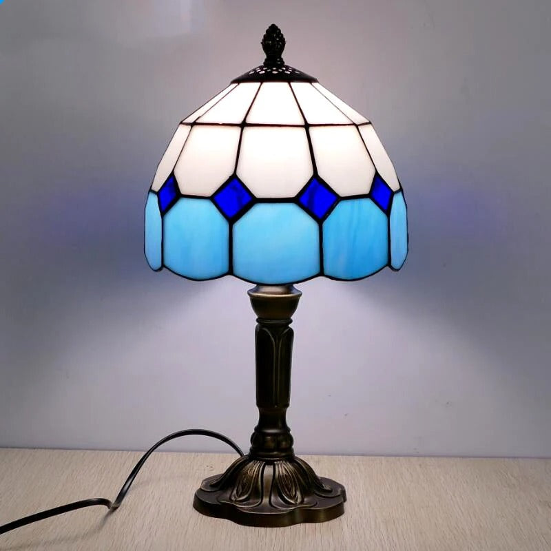 Lampe Tiffany Saphir en Vitrail – Style Vintage