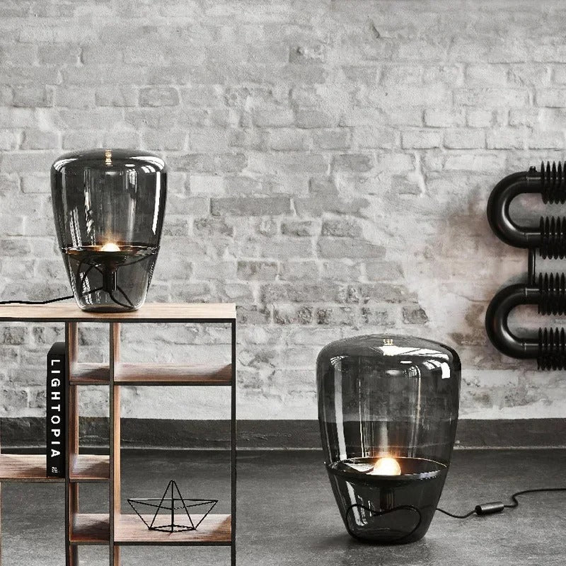 Lampe de Chevet en Verre et Fer – Élégance et Lumière