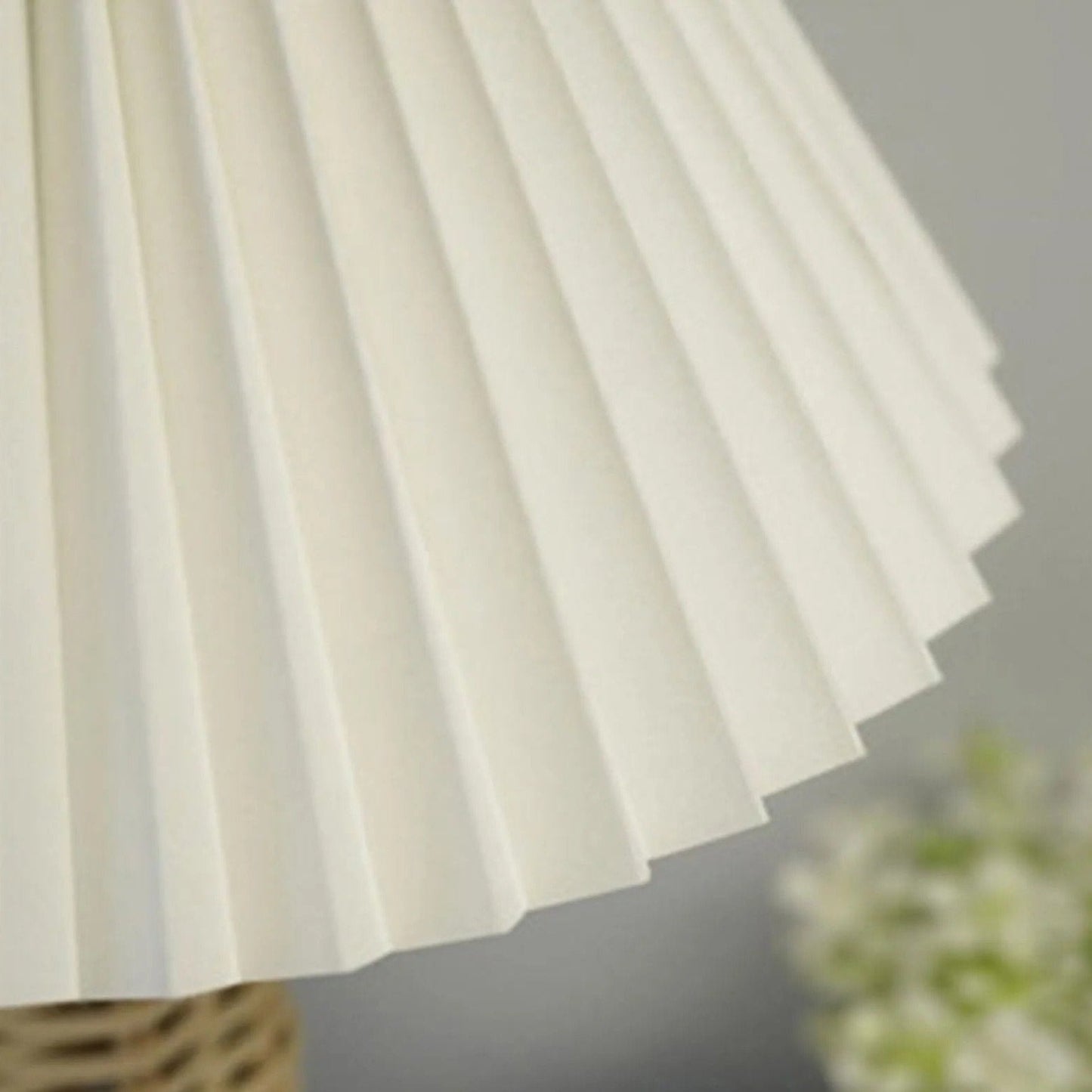 Lampe de Chevet en Rotin et Tissu – Style Naturel