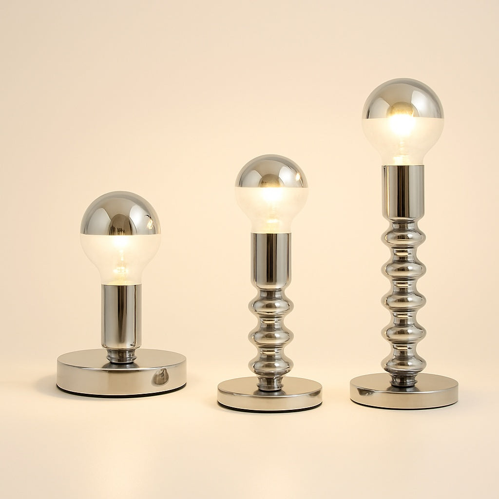 Lampe de Chevet en Métal Argenté – Design Épuré