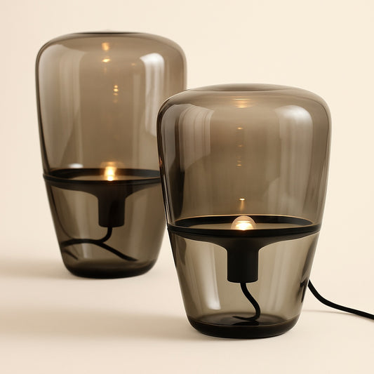 Lampe de Chevet en Verre et Fer – Élégance et Lumière